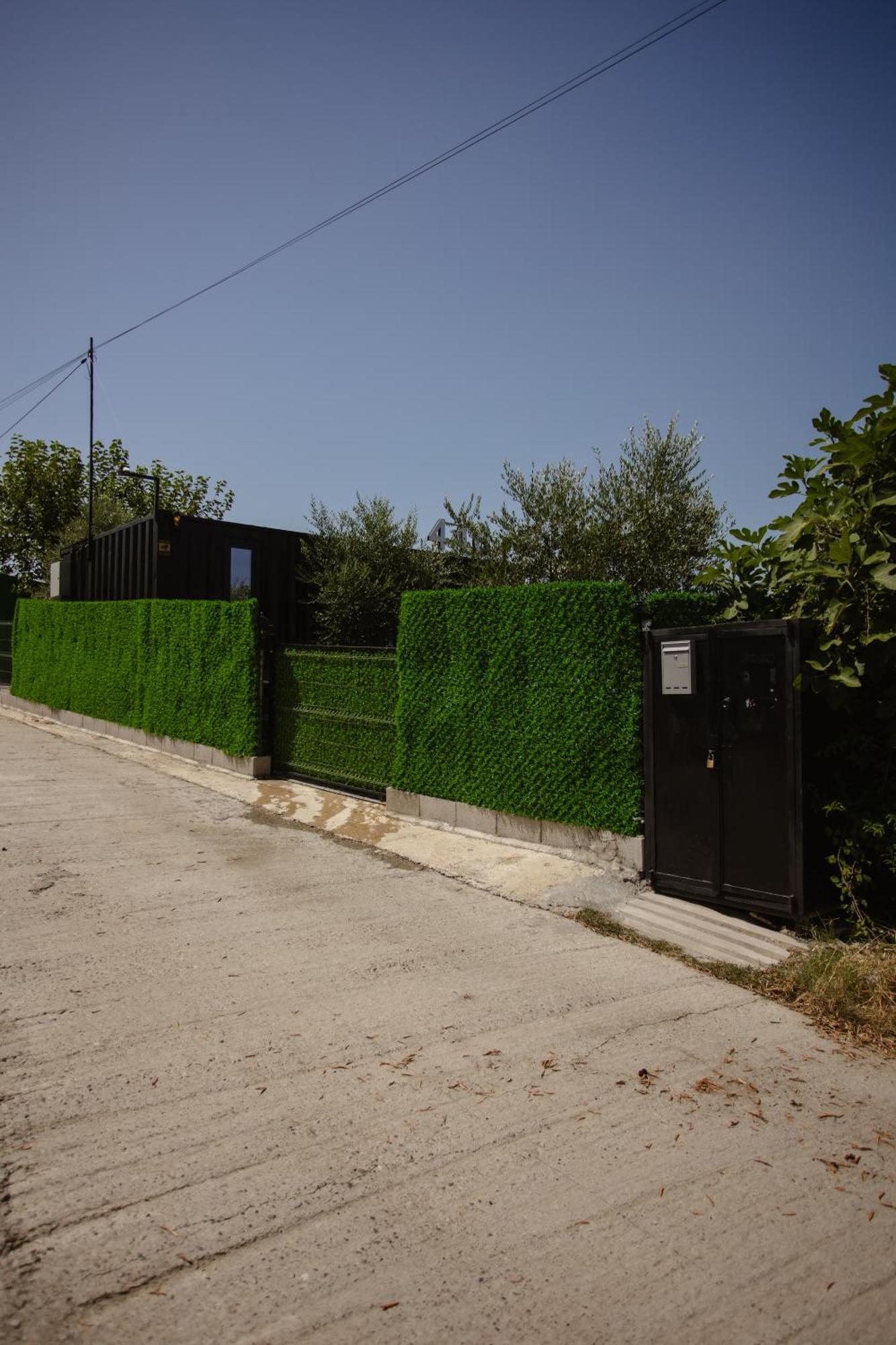 446 Tiny House Shiroke Villa Buitenkant foto
