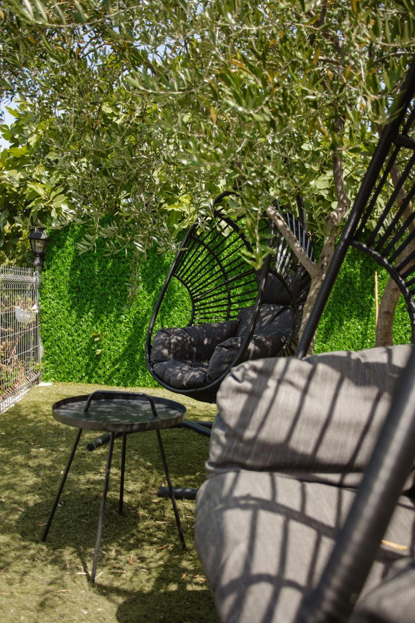 446 Tiny House Shiroke Villa Buitenkant foto